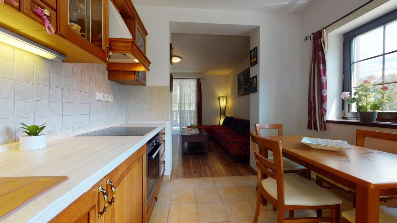 רוז'ומברוק Apartman Olivia 8 Hrabovska Dolina מראה חיצוני תמונה