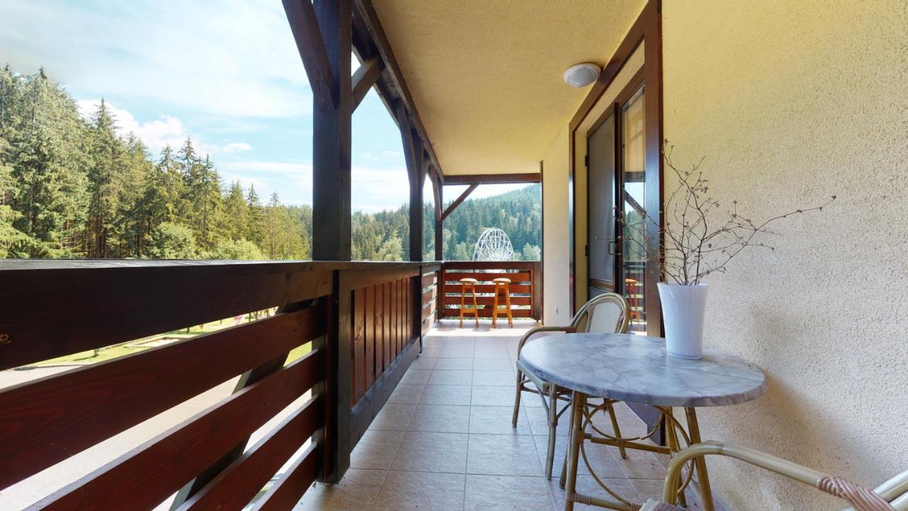 רוז'ומברוק Apartman Olivia 8 Hrabovska Dolina מראה חיצוני תמונה