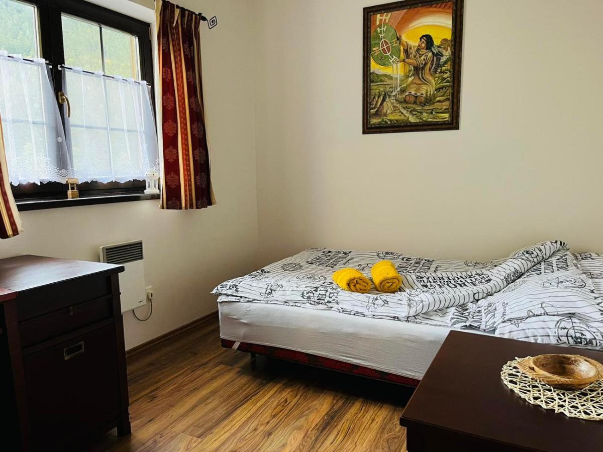 רוז'ומברוק Apartman Olivia 8 Hrabovska Dolina מראה חיצוני תמונה